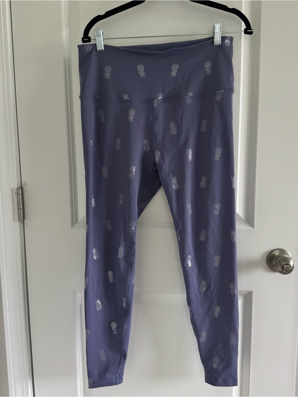 Beyond Yoga women Lavender Leggings with Silver Pineapple Print